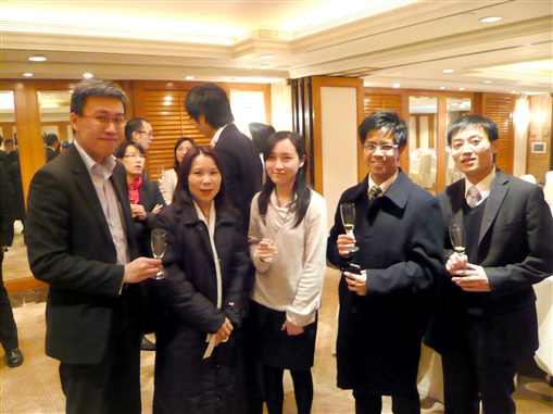 圖9:(左起) Zurich的Miranda、精英會成員Jessica、研究部Kendy及精英會籌委Derek