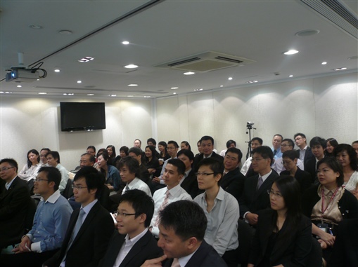 圖3:是次講座反應熱烈，70個名額短短3小時內已經爆滿