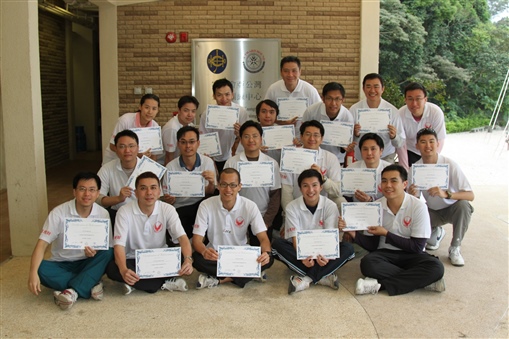 圖18:19位同事成功挑戰自我，並各有得著地離開